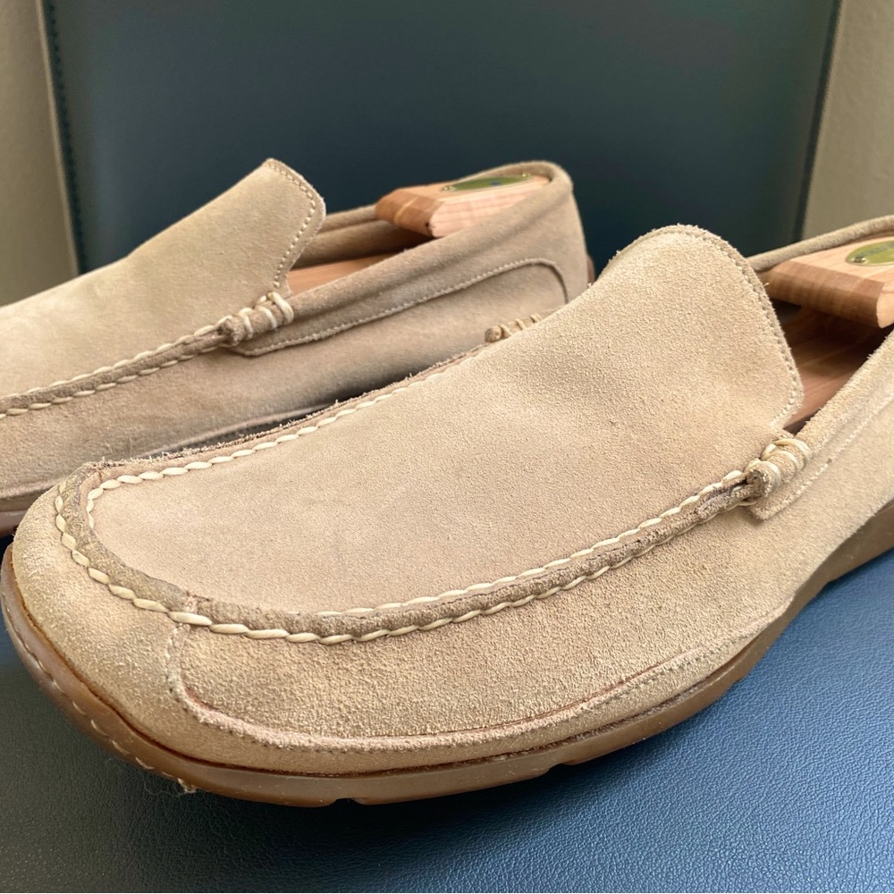 Kenneth Cole New York suede loafers size 12.
